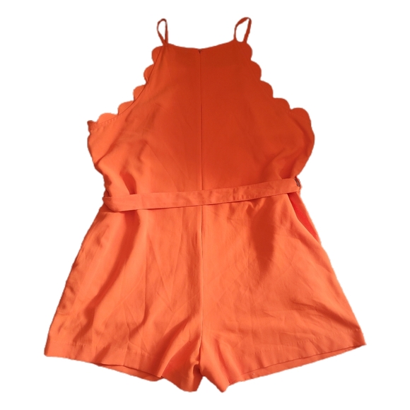 Victoria Beckham Scallop Tie Waist Romper - Picture 3 of 5